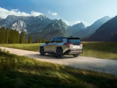 Рав 4 (Toyota RAV4) в Казахстане: цены, комплектации, отзывы